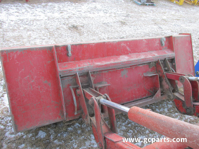 L300 LOADER 8FT BUCKET W/O GRAPPLE